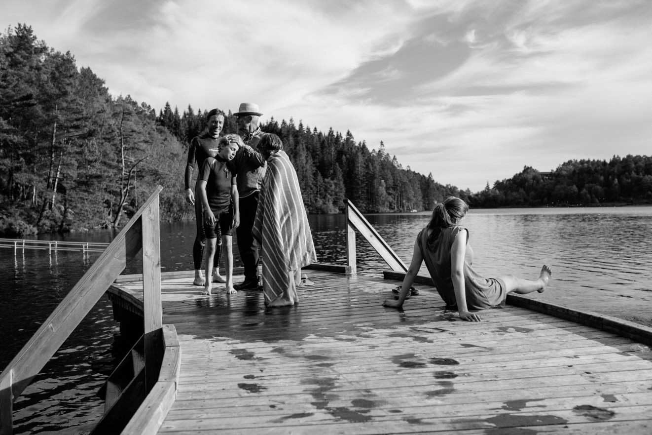 Norway, Bergen; natural family portrait photography Norway, Bergen; natural family portrait photography London Children Photography