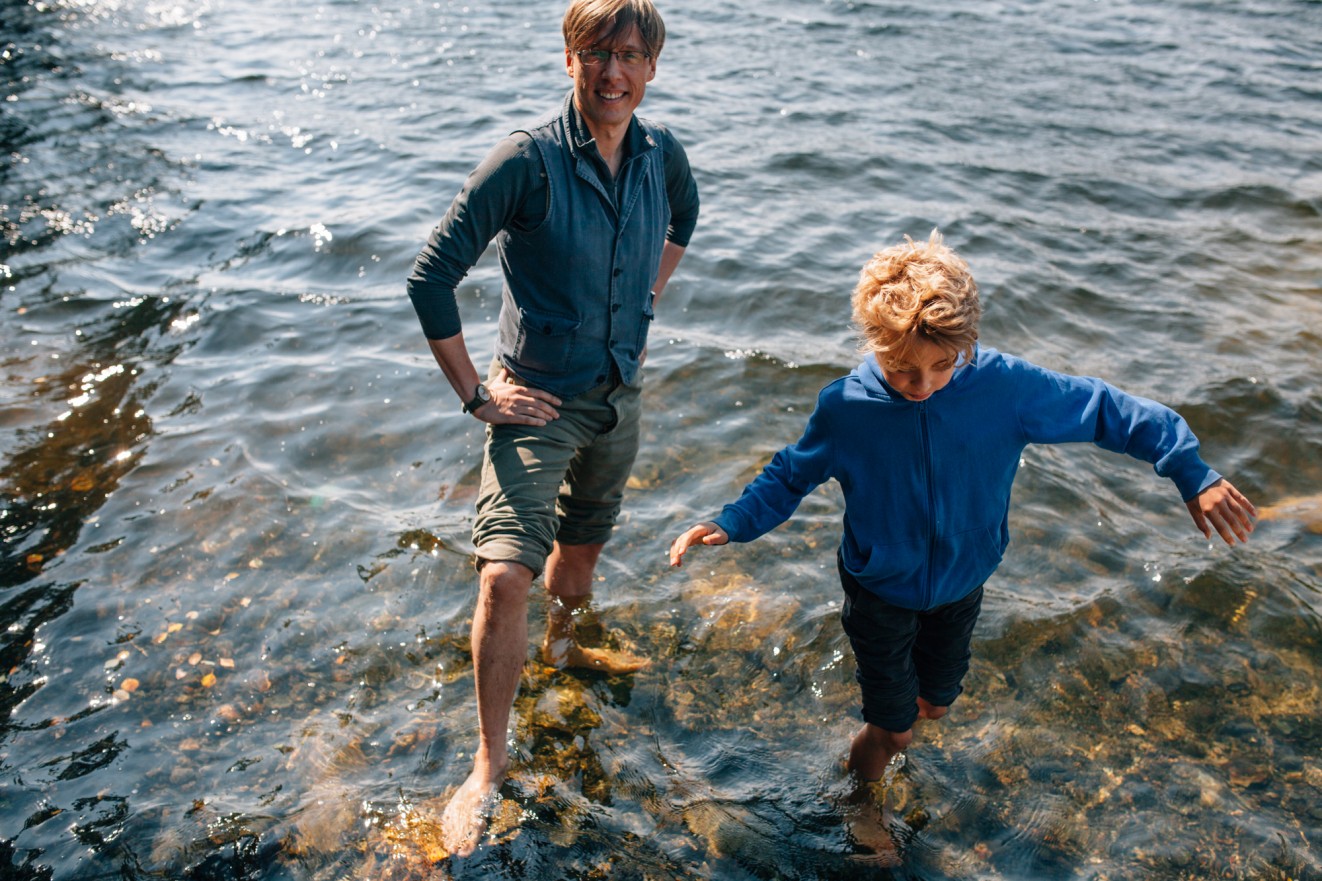 Norway, Bergen; natural family portrait photography Norway, Bergen; natural family portrait photography London Children Photography