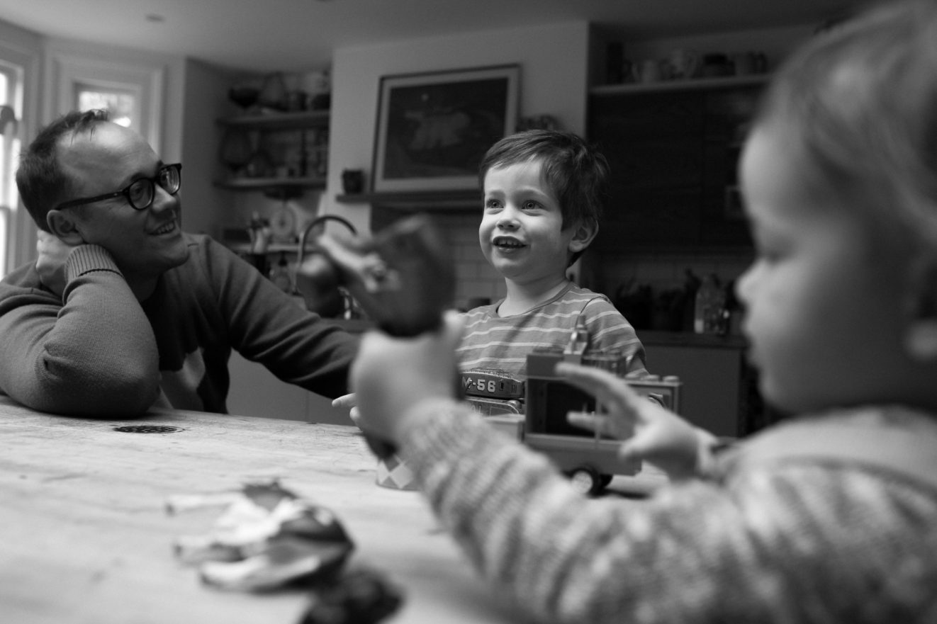 childrens and family photographer London Children Photography 