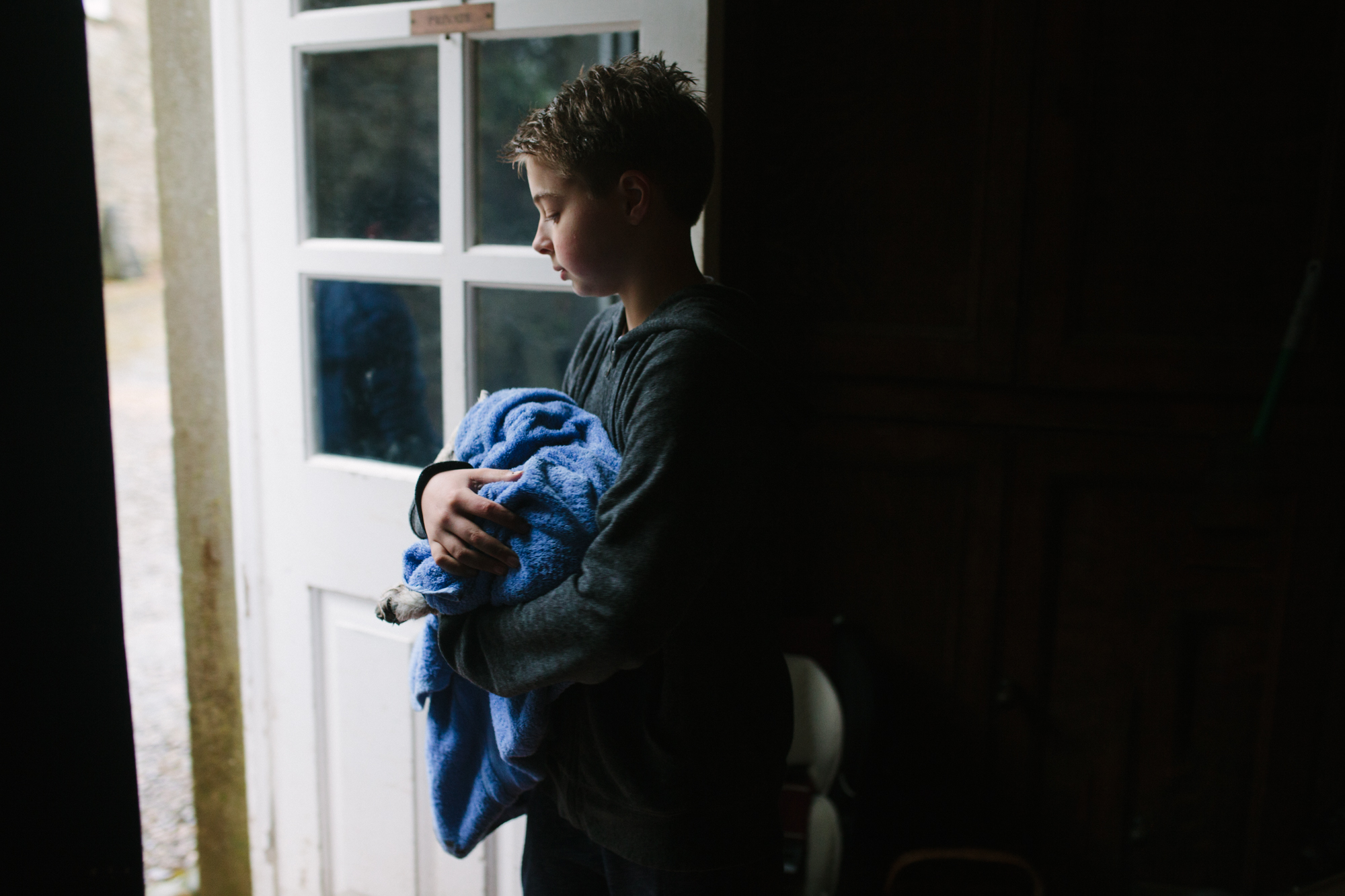 Spring arrives early in Wales. Honest, natural family portrait photography. London Children Photography 