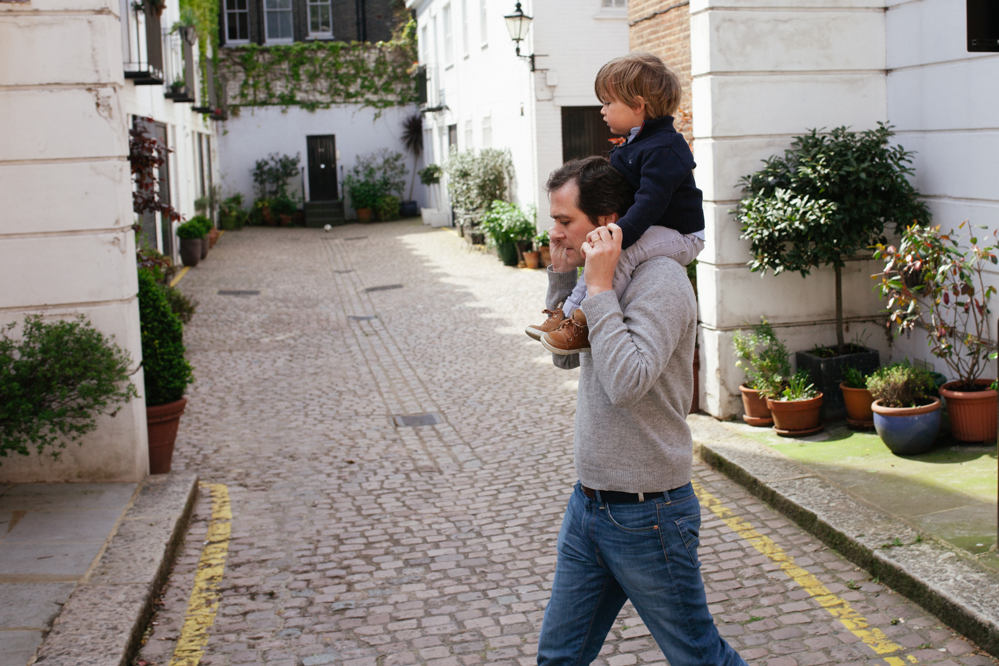 London family photography session at home London Children Photography 