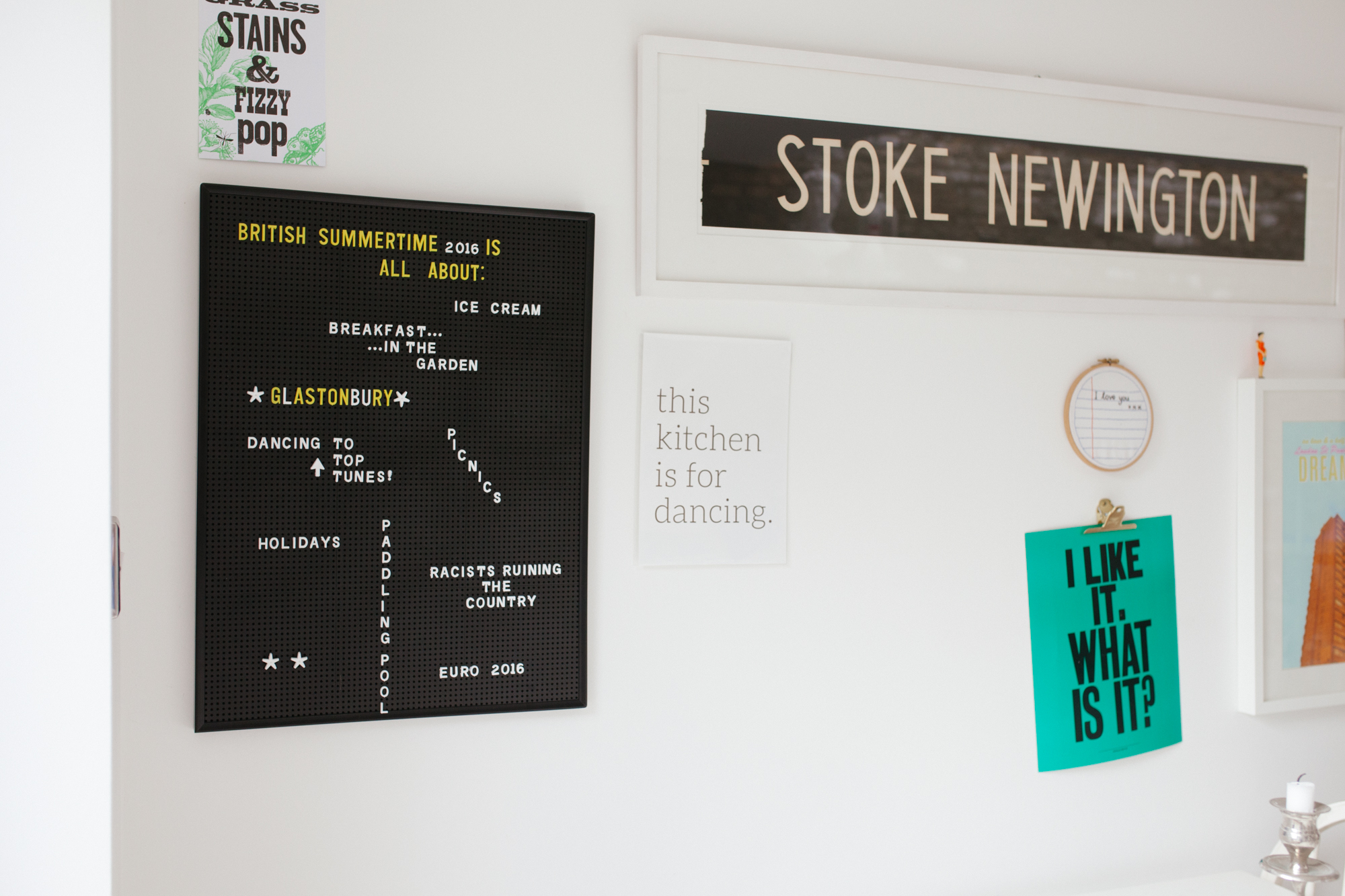 Family photographs at home in Stoke Newington, London London Children Photography 