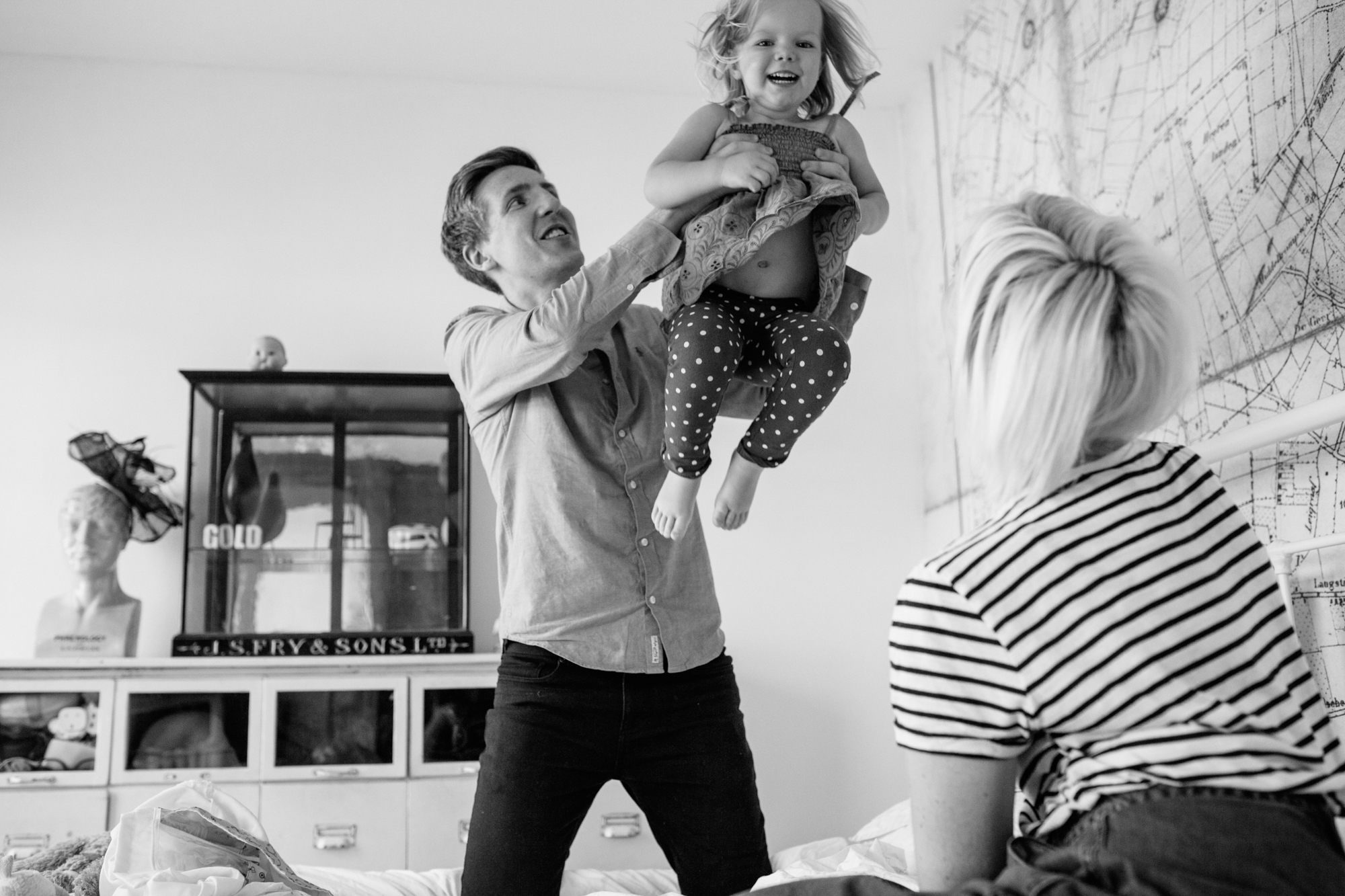 Family photographs at home in Stoke Newington, London London Children Photography 