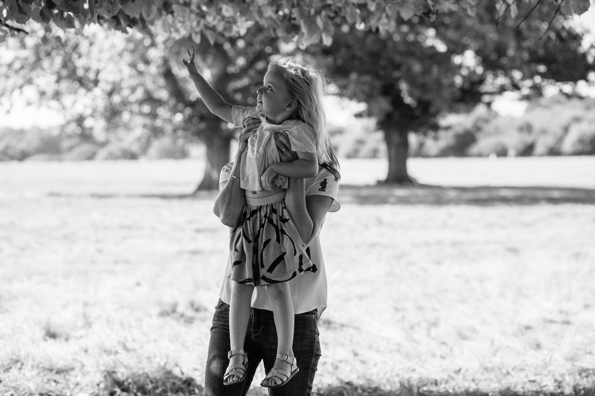 Richmond and Sheen family photographer London Children Photography 