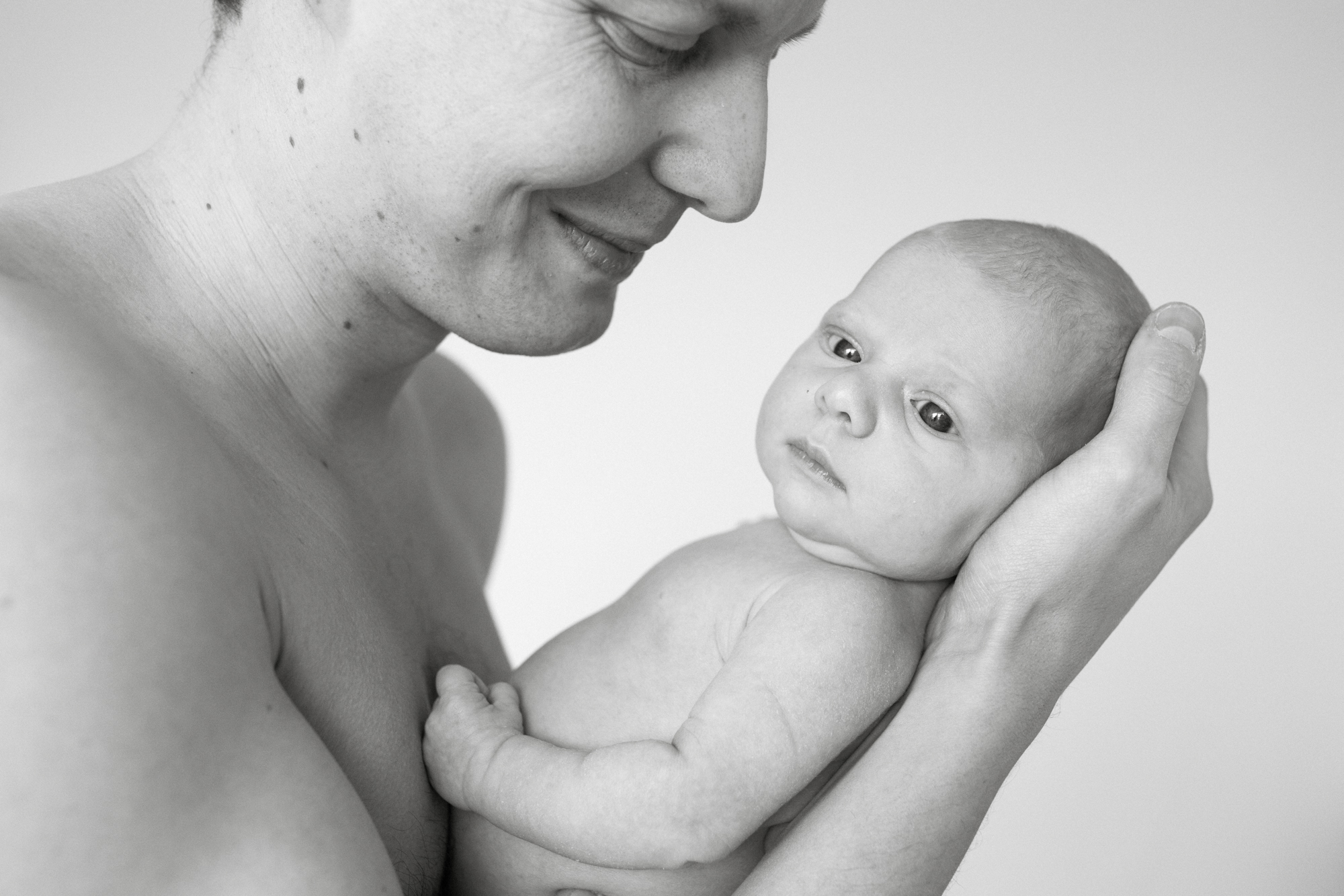 Newborn baby photographer; natural photography at home in London London Children Photography 