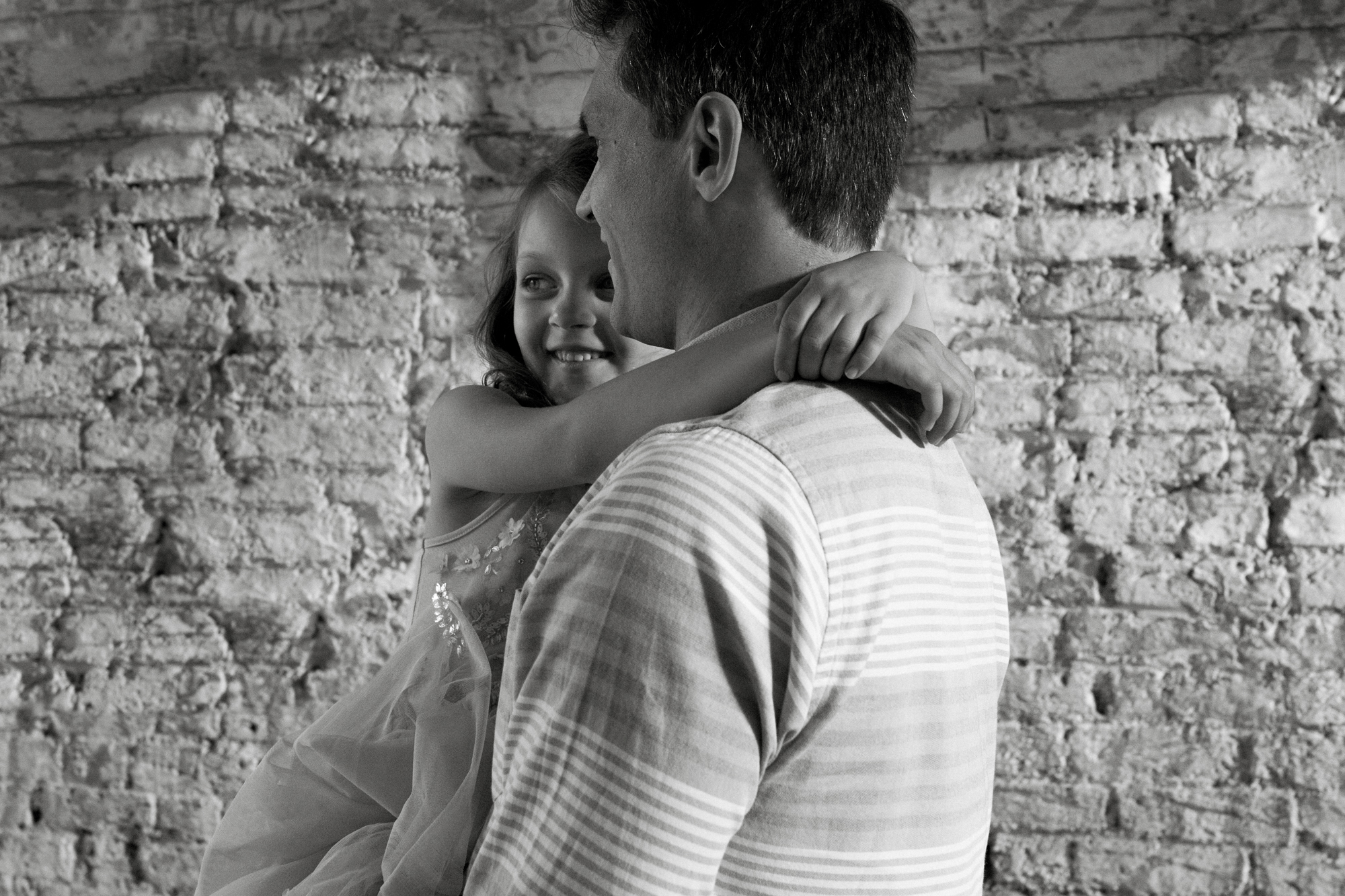 Family lifestyle photography in Primrose Hill, London London Children Photography 