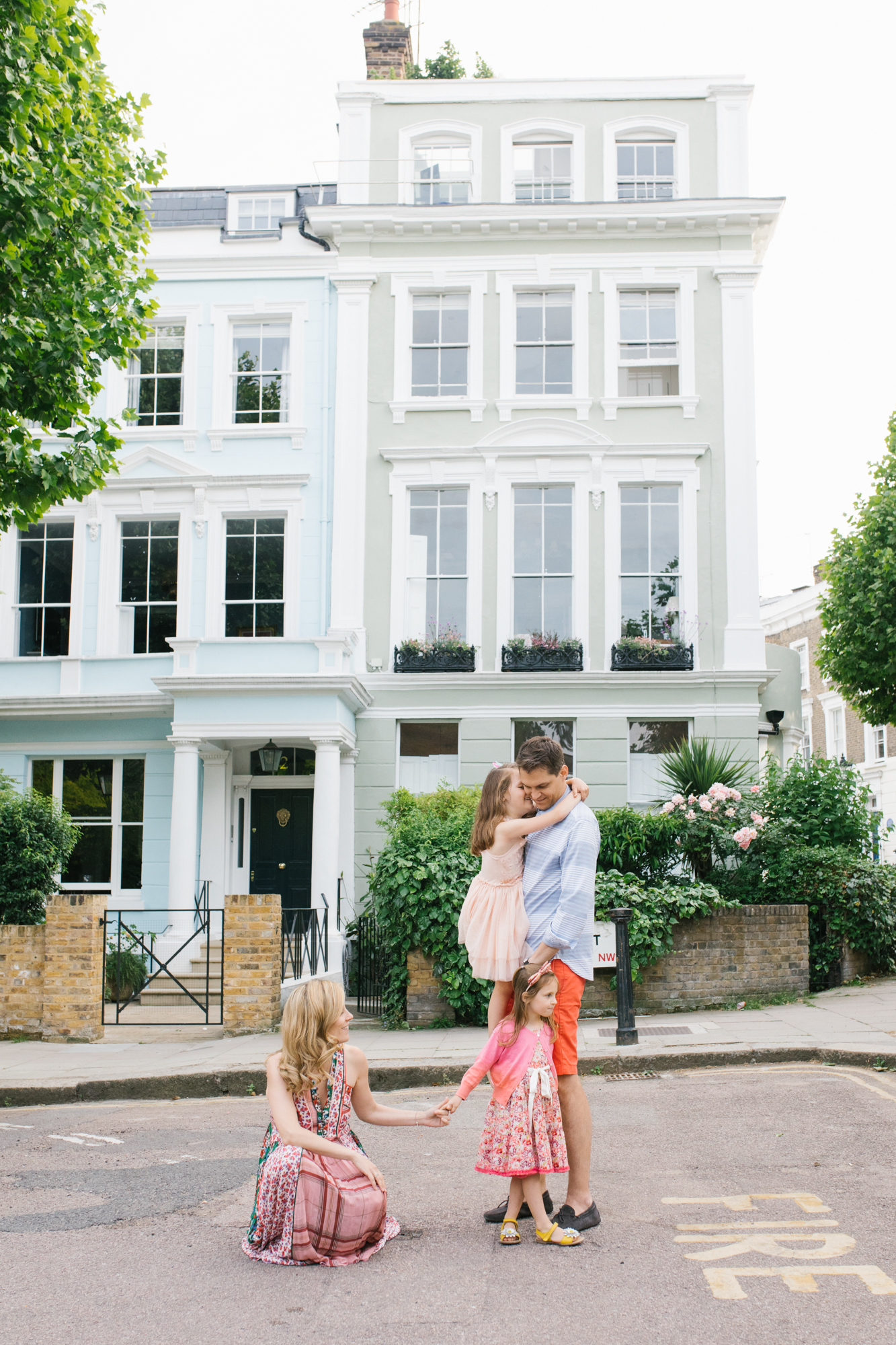 Family lifestyle photography in Primrose Hill, London London Children Photography 