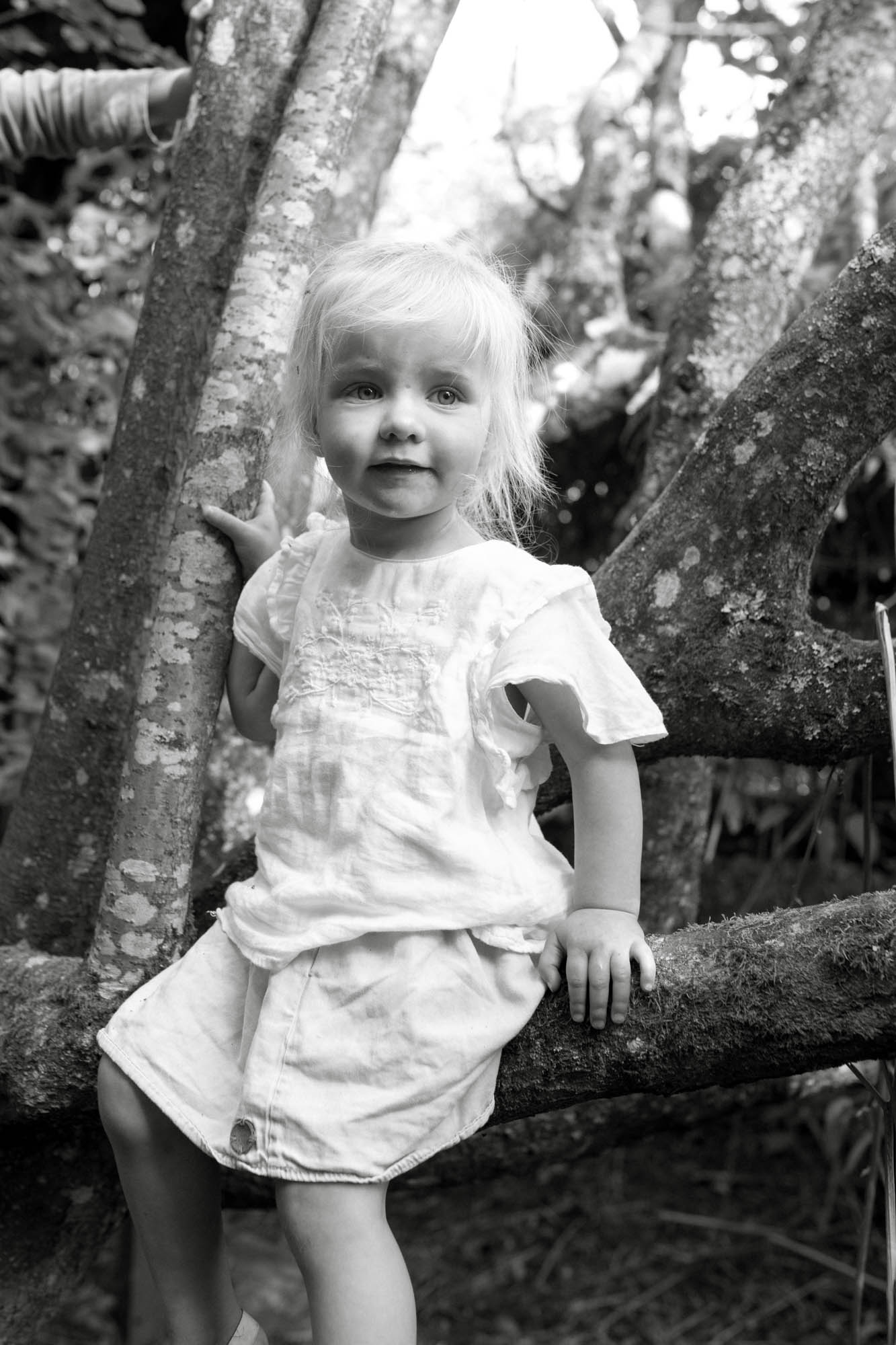 Family farm portrait photography in b&w London Children Photography 
