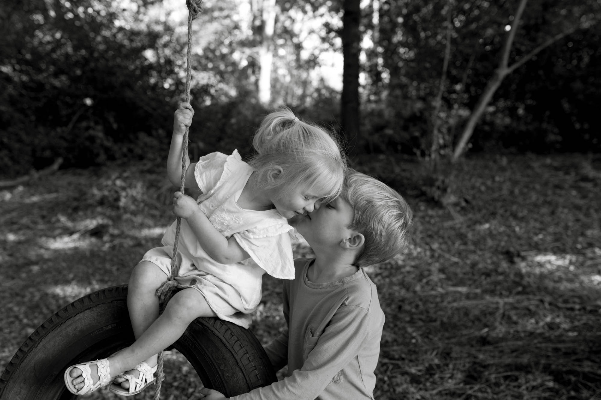 Family farm portrait photography in b&w London Children Photography 