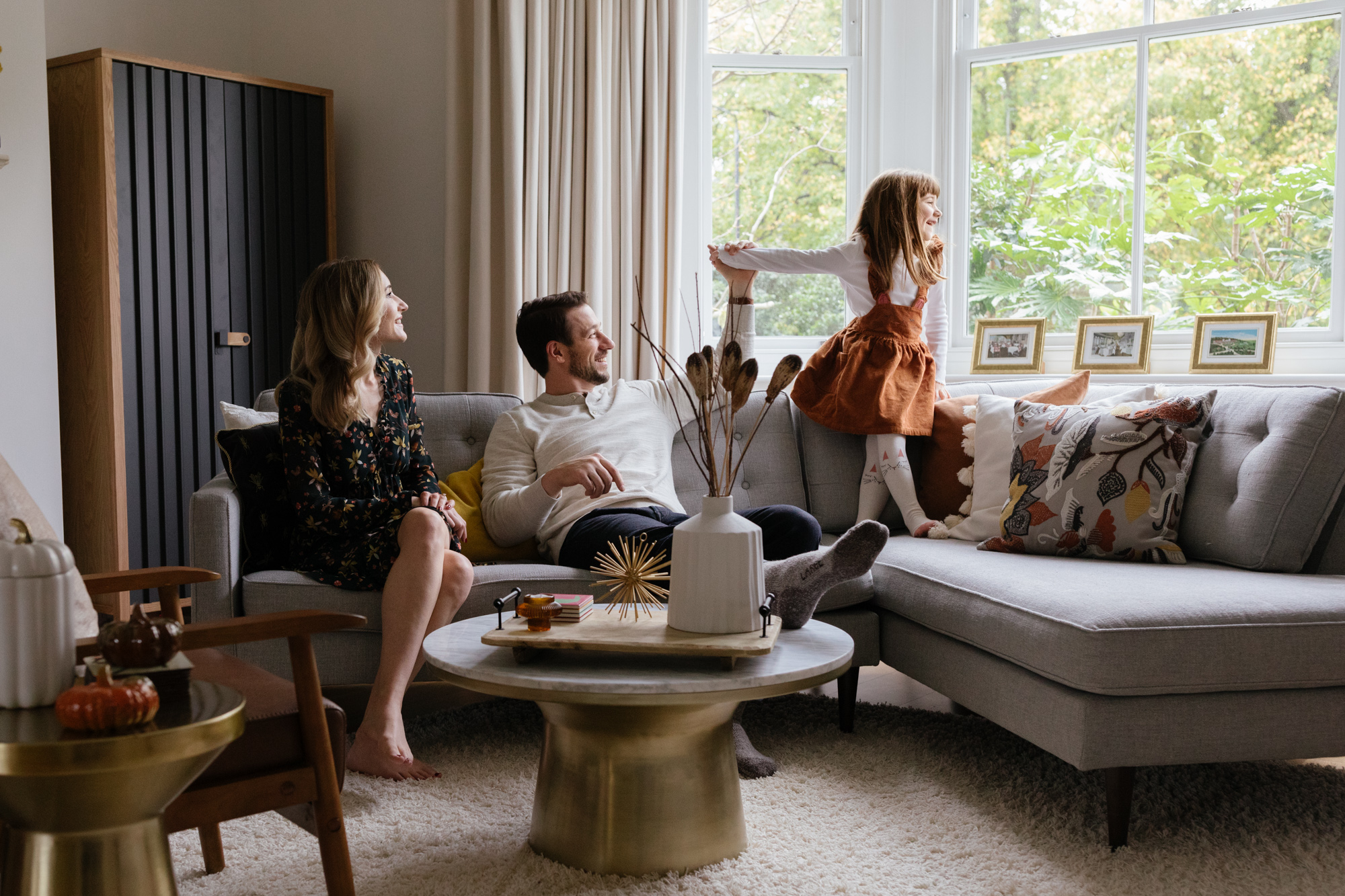 Autumn family portrait photography in Notting Hill Gate, London London Children Photography 