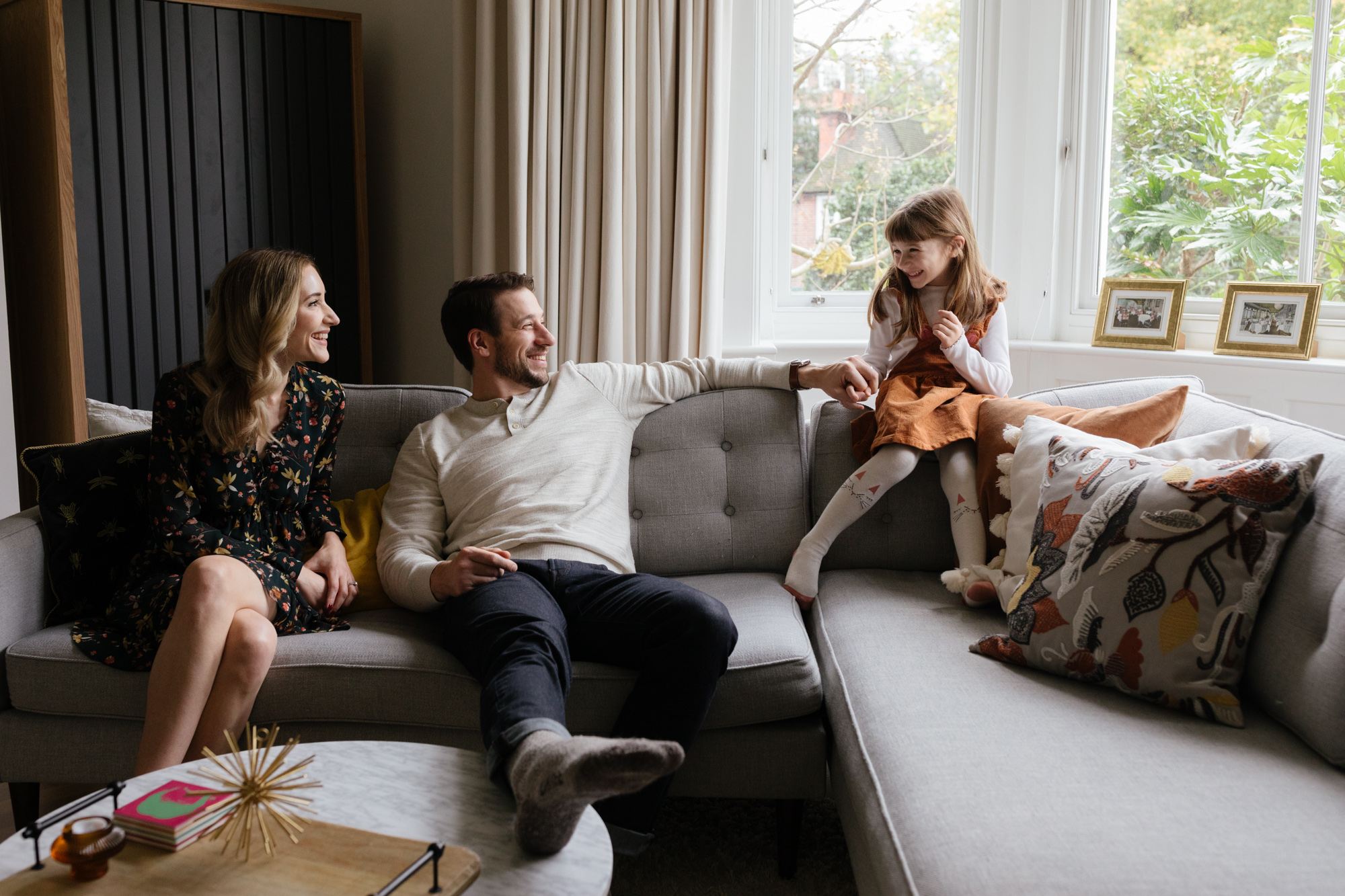Autumn family portrait photography in Notting Hill Gate, London London Children Photography 