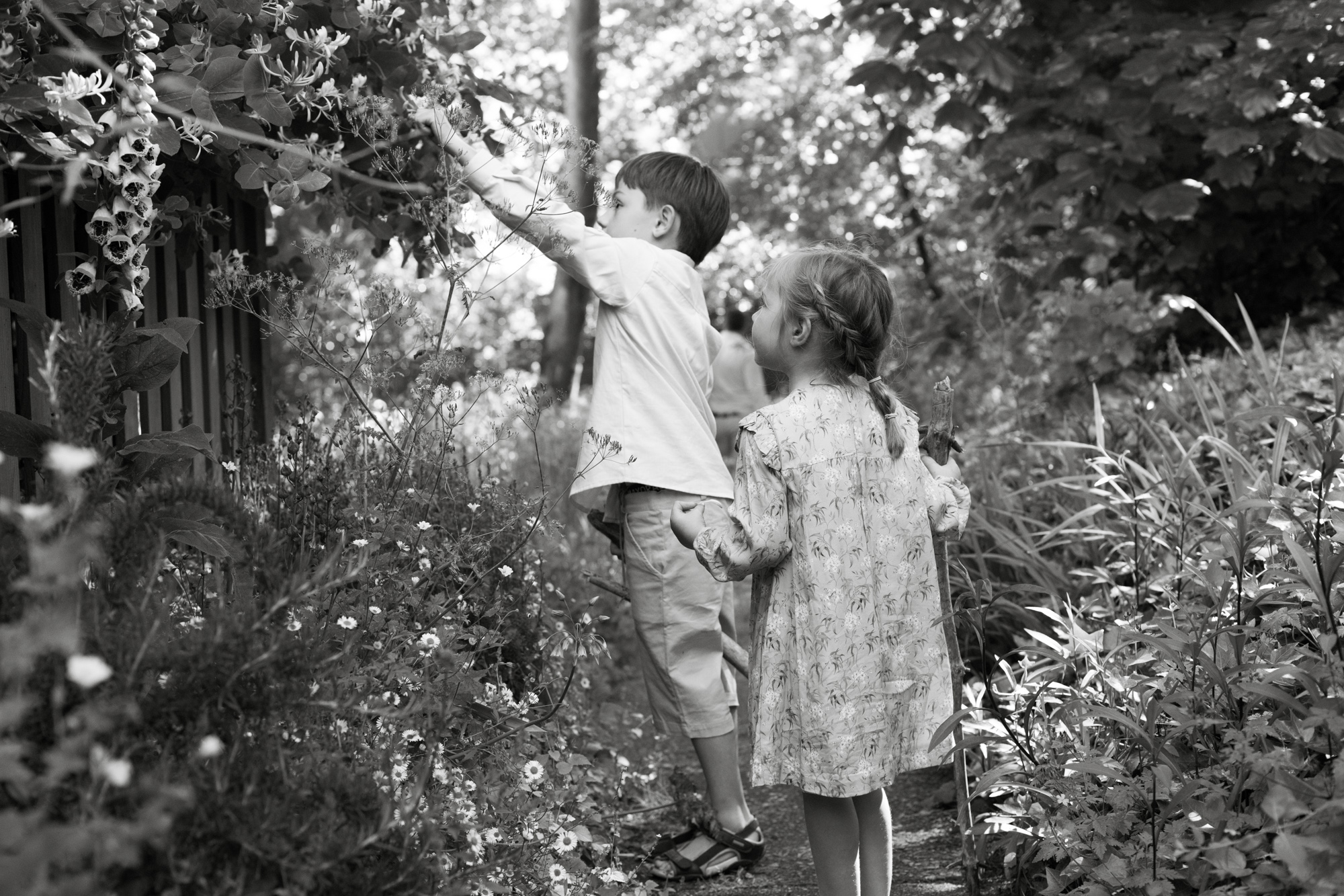 Spring portrait photography sessions on location in London London Children Photography 