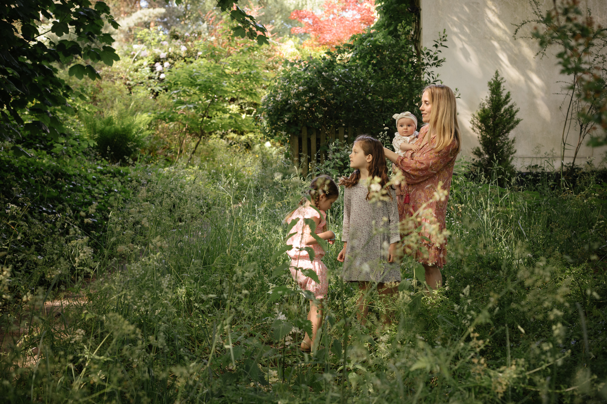 Family portrait sessions on location in London London Children Photography 