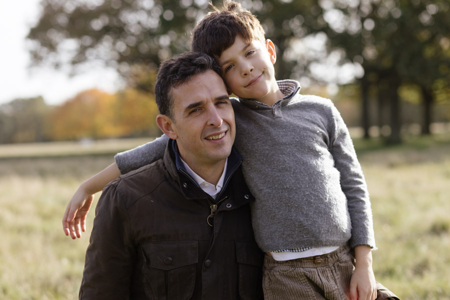 Richmond Park, London...family portrait photography in autumn London Children Photography 