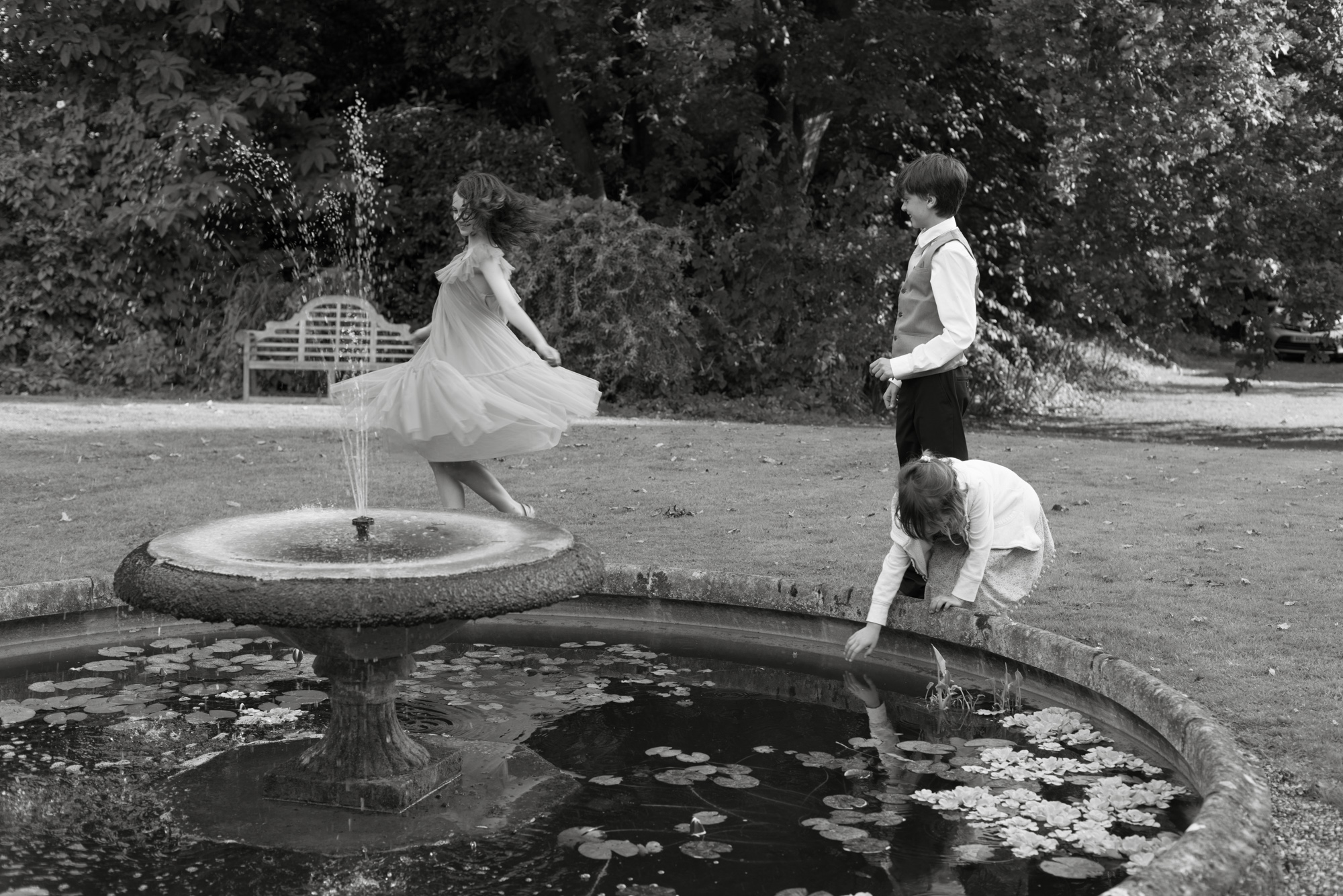 Kent reportage Wedding photographer London Children Photography 