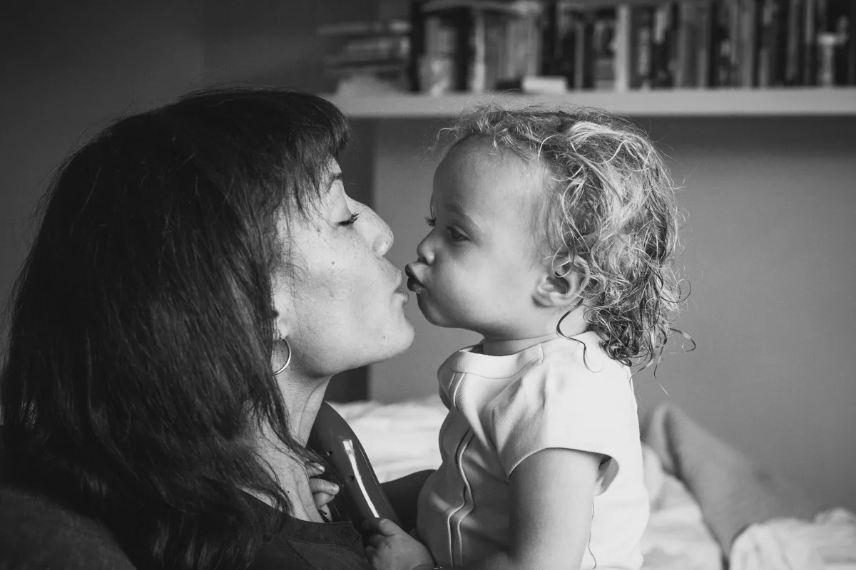 Documentary family photographer